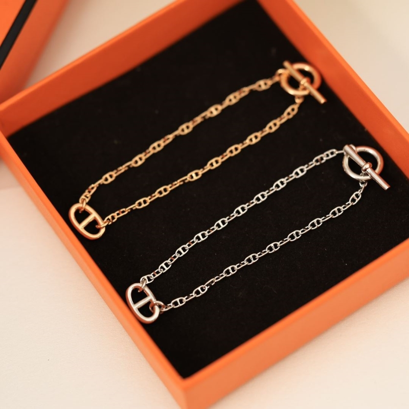 H**me5 bracelets